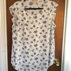 White floral Loft short sleeve top